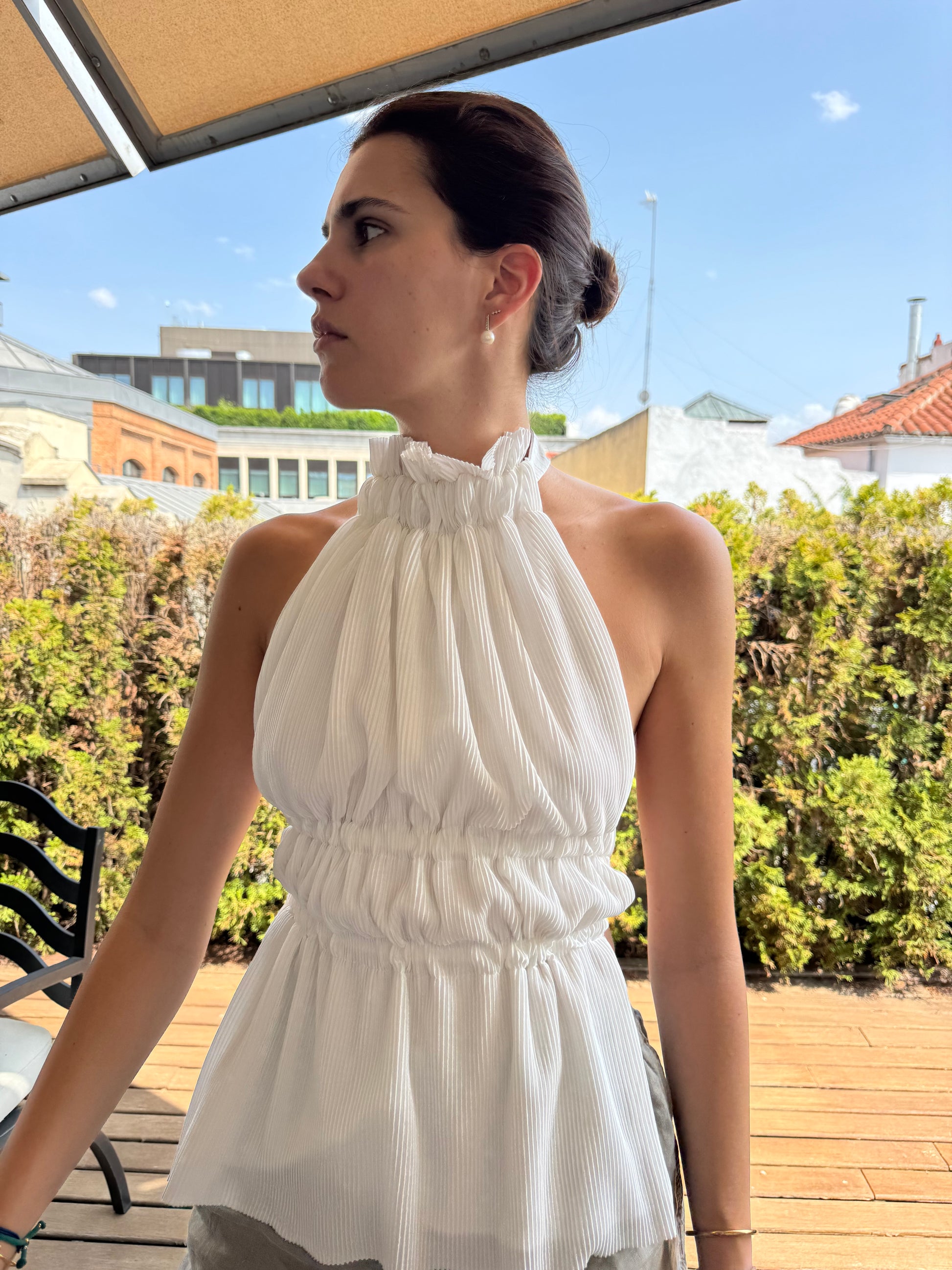 White pleated top