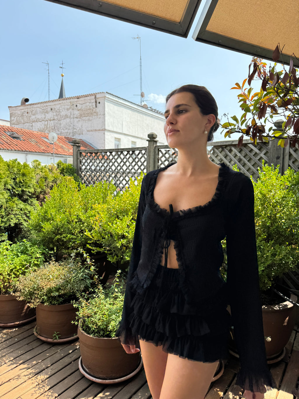Black set