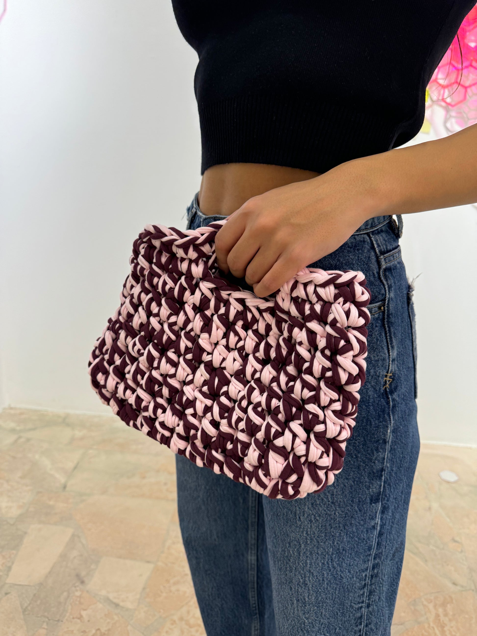 Tricot clutch