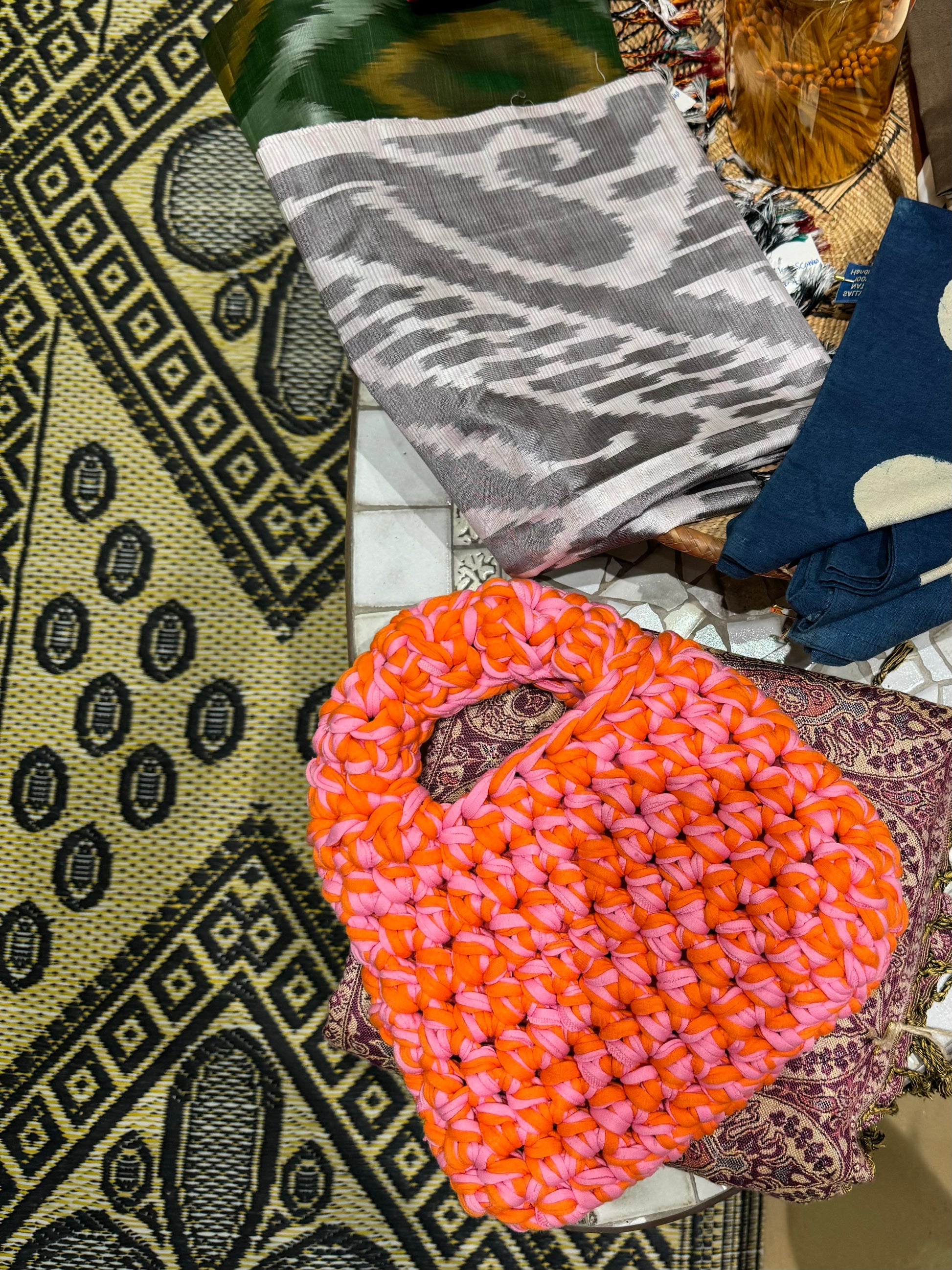 Tricot clutch