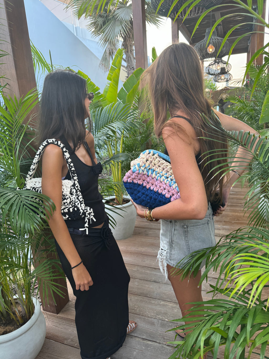 Tricot clutch