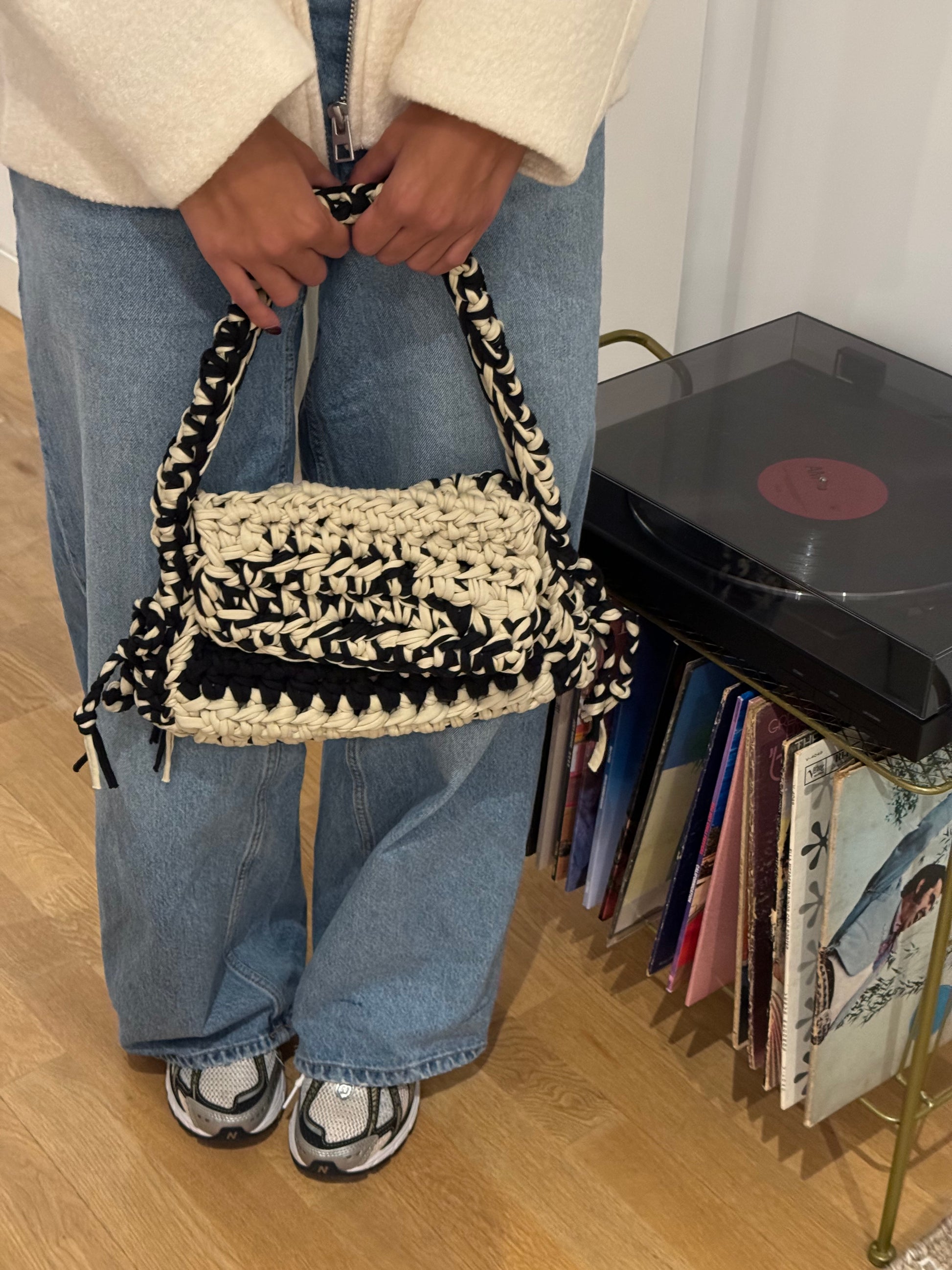 Black and white tricot bag